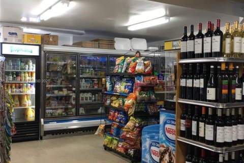 Снять в аренду кондоминиум в Майами, Флорида 1 спальня, 63.64м2, № 2031269 - фото 13