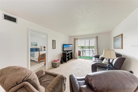 Copropriété à vendre à Bradenton, Floride: 2 chambres, 86.96 m2 № 1749329 - photo 17
