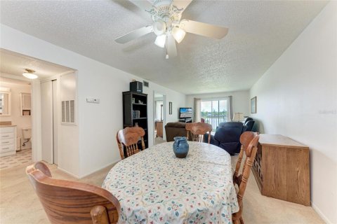 Copropriété à vendre à Bradenton, Floride: 2 chambres, 86.96 m2 № 1749329 - photo 24