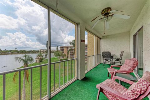 Copropriété à vendre à Bradenton, Floride: 2 chambres, 86.96 m2 № 1749329 - photo 1