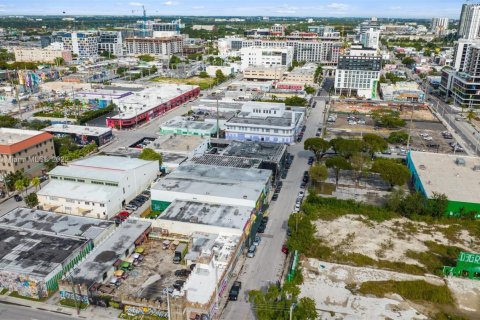 Propiedad comercial en venta en Miami, Florida № 2053404 - foto 7