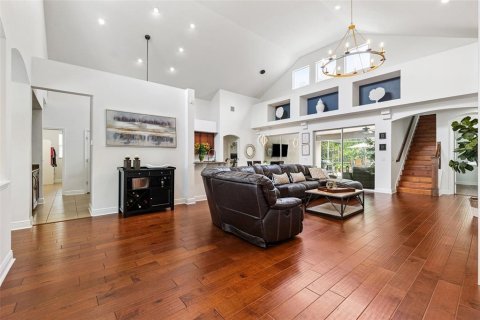 House in Odessa, Florida 5 bedrooms, 335.56 sq.m. № 1836949 - photo 11