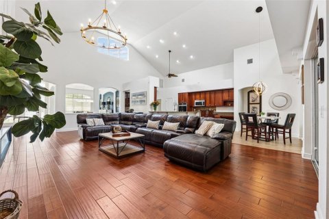 House in Odessa, Florida 5 bedrooms, 335.56 sq.m. № 1836949 - photo 14