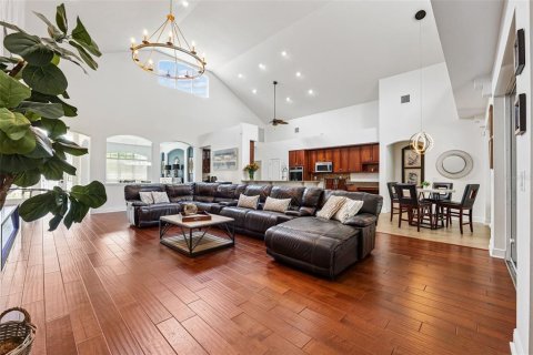 House in Odessa, Florida 5 bedrooms, 335.56 sq.m. № 1836949 - photo 13