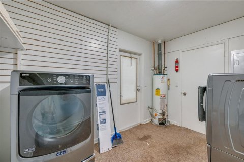 Casa en venta en Deltona, Florida, 2 dormitorios, 93.65 m2 № 2383711 - foto 11