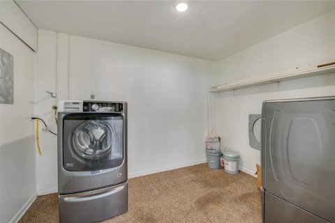 Casa en venta en Deltona, Florida, 2 dormitorios, 93.65 m2 № 2383711 - foto 10