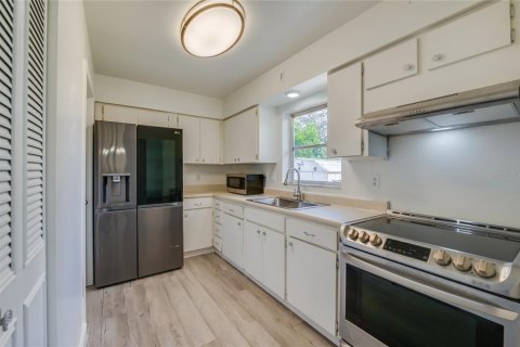 Casa en venta en Deltona, Florida, 2 dormitorios, 93.65 m2 № 2383711 - foto 8