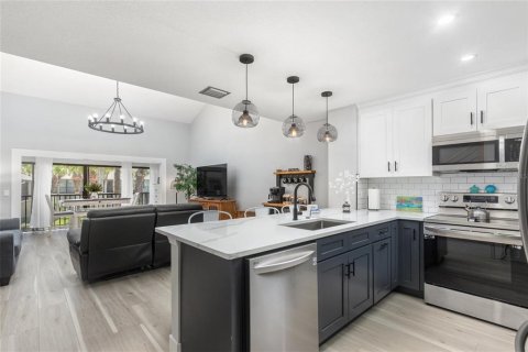 Condo in Saint Augustine, Florida, 2 bedrooms  № 1918120 - photo 8