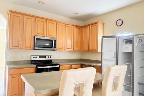 Casa en venta en Kissimmee, Florida, 4 dormitorios, 179.86 m2 № 1411574 - foto 8