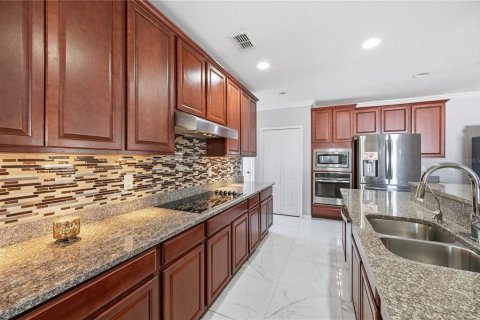 Villa ou maison à vendre à Haines City, Floride: 4 chambres, 211.35 m2 № 2108259 - photo 11
