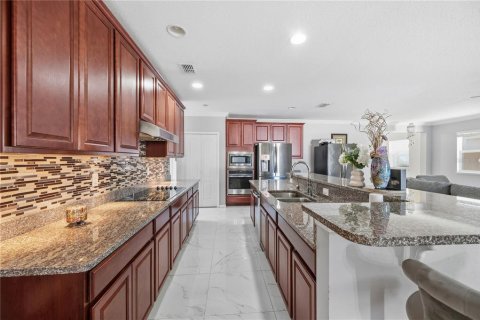 Villa ou maison à vendre à Haines City, Floride: 4 chambres, 211.35 m2 № 2108259 - photo 10