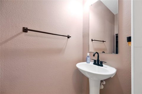 Villa ou maison à vendre à Haines City, Floride: 4 chambres, 211.35 m2 № 2108259 - photo 30