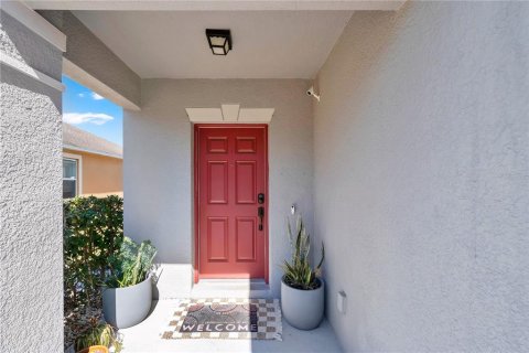 Villa ou maison à vendre à Haines City, Floride: 4 chambres, 211.35 m2 № 2108259 - photo 3