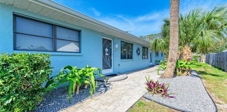 Apartment in Nokomis, Florida 3 bedrooms, 107.58 sq.m. № 2195188