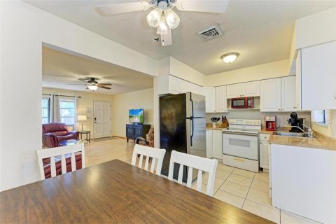 Apartment in Nokomis, Florida 3 bedrooms, 107.58 sq.m. № 2195188 - photo 7
