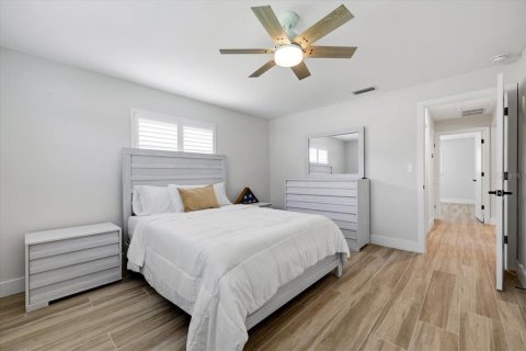 Casa en venta en Saint Petersburg, Florida, 3 dormitorios, 200.58 m2 № 2099720 - foto 27