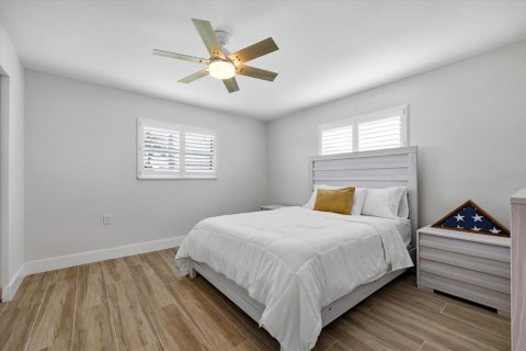 Casa en venta en Saint Petersburg, Florida, 3 dormitorios, 200.58 m2 № 2099720 - foto 26