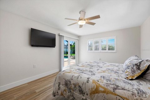 Casa en venta en Saint Petersburg, Florida, 3 dormitorios, 200.58 m2 № 2099720 - foto 16