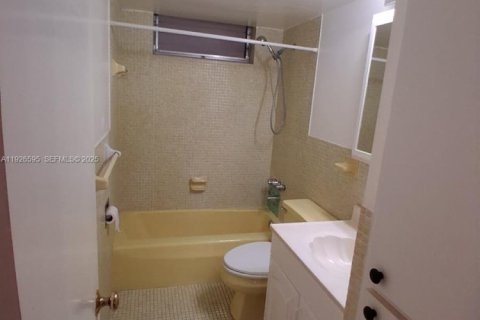 Condominio en venta en Aventura, Florida, 1 dormitorio, 71.35 m2 № 1994015 - foto 14