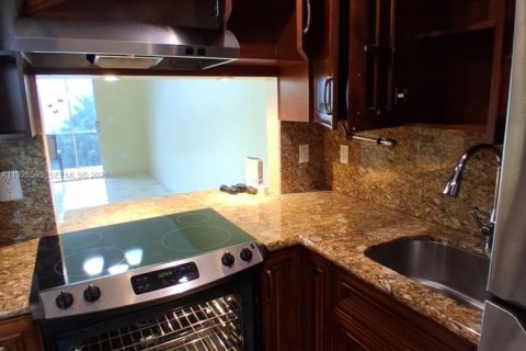 Condominio en venta en Aventura, Florida, 1 dormitorio, 71.35 m2 № 1994015 - foto 4
