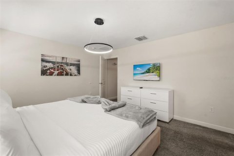 Adosado en venta en Davenport, Florida, 4 dormitorios, 177.81 m2 № 2198568 - foto 22