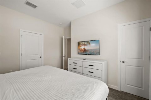 Adosado en venta en Davenport, Florida, 4 dormitorios, 177.81 m2 № 2198568 - foto 25