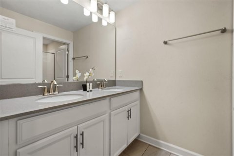 Adosado en venta en Davenport, Florida, 4 dormitorios, 177.81 m2 № 2198568 - foto 26