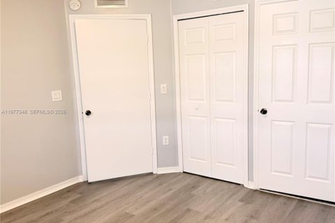 Copropriété à louer à Homestead, Floride: 2 chambres, 76.37 m2 № 2041670 - photo 9