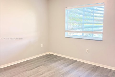 Copropriété à louer à Homestead, Floride: 2 chambres, 76.37 m2 № 2041670 - photo 6