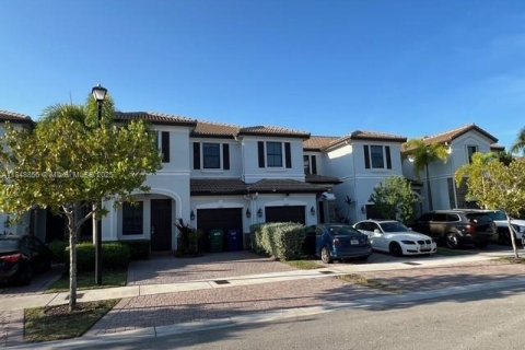 Townhouse in Doral, Florida 3 bedrooms, 149.11 sq.m. № 1888855 - photo 21