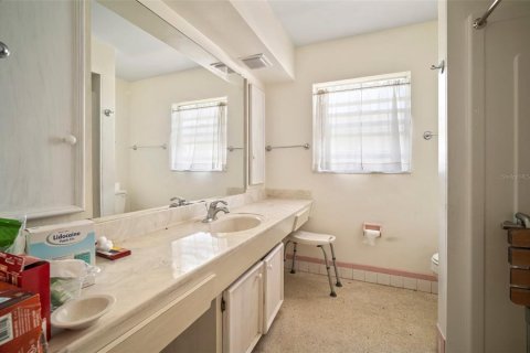 Casa en venta en Saint Petersburg, Florida, 3 dormitorios, 127.46 m2 № 1801885 - foto 28