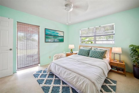 Casa en venta en Saint Petersburg, Florida, 3 dormitorios, 127.46 m2 № 1801885 - foto 23