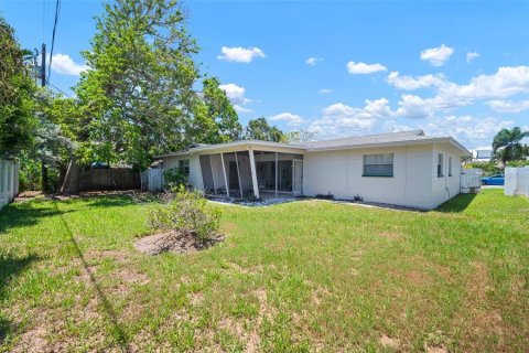 Casa en venta en Saint Petersburg, Florida, 3 dormitorios, 127.46 m2 № 1801885 - foto 8