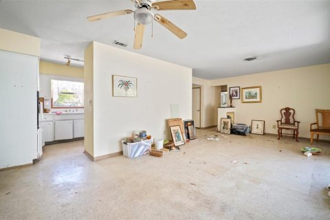Casa en venta en Saint Petersburg, Florida, 3 dormitorios, 127.46 m2 № 1801885 - foto 14