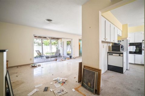 Casa en venta en Saint Petersburg, Florida, 3 dormitorios, 127.46 m2 № 1801885 - foto 10