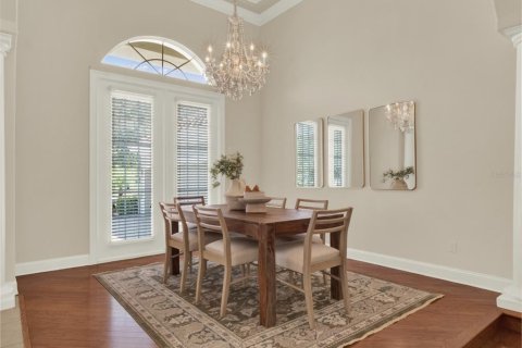 House in Windermere, Florida 4 bedrooms, 348.48 sq.m. № 1873198 - photo 19