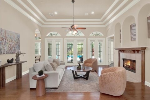 House in Windermere, Florida 4 bedrooms, 348.48 sq.m. № 1873198 - photo 2