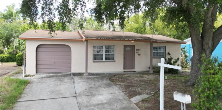 Casa en Port Richey, Florida 3 dormitorios, 86.96 m2 № 1785649