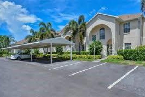 Condominio en alquiler en Sarasota, Florida, 2 dormitorios, 99.22 m2 № 249765 - foto 12