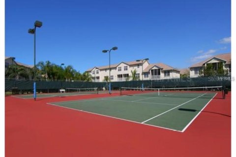 Condominio en alquiler en Sarasota, Florida, 2 dormitorios, 99.22 m2 № 249765 - foto 15
