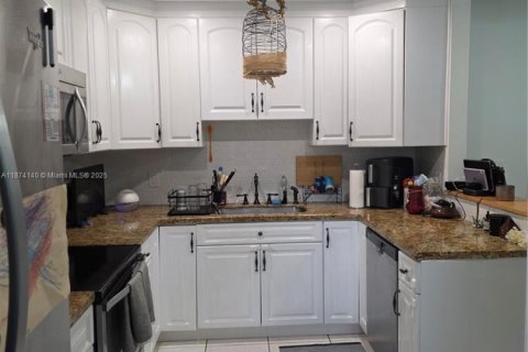 Adosado en venta en Miami, Florida, 3 dormitorios, 119.38 m2 № 1993908 - foto 8