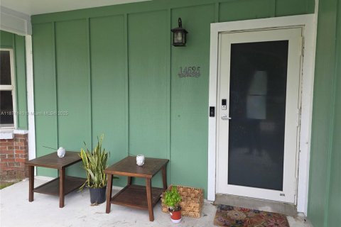 Adosado en venta en Miami, Florida, 3 dormitorios, 119.38 m2 № 1993908 - foto 3