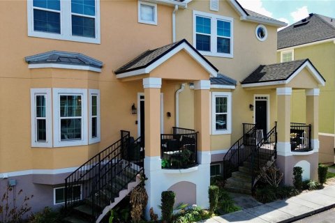 Adosado en venta en Orlando, Florida, 2 dormitorios, 143.81 m2 № 2196366 - foto 2