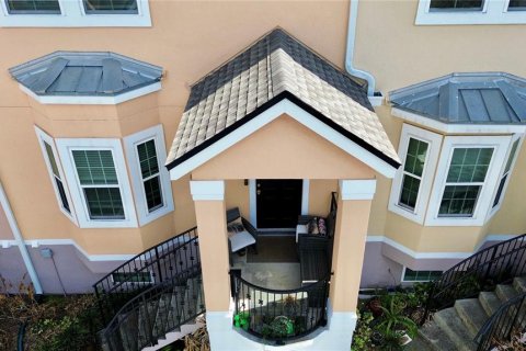 Adosado en venta en Orlando, Florida, 2 dormitorios, 143.81 m2 № 2196366 - foto 3