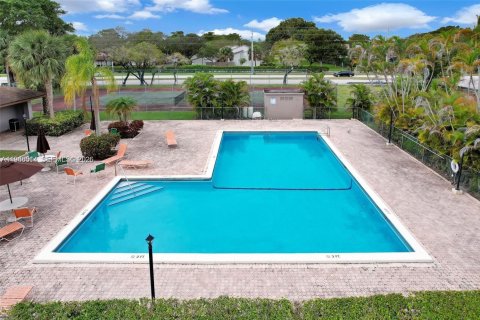 Купить кондоминиум в Майами, Флорида 1 спальня, 73.11м2, № 2050411 - фото 4