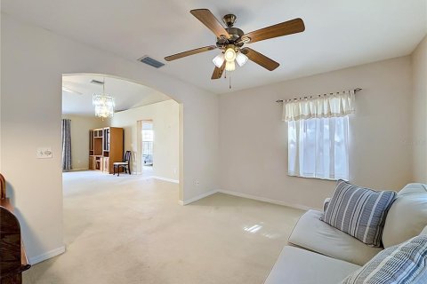 House in Ocala, Florida 3 bedrooms, 152.45 sq.m. № 2110361 - photo 20