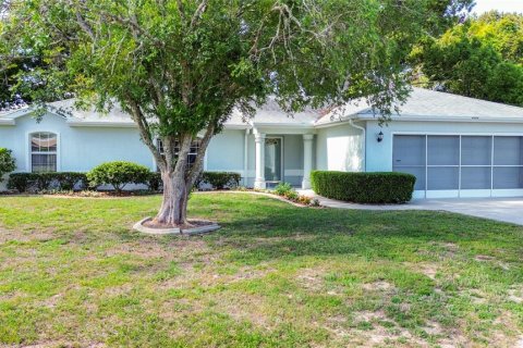 House in Ocala, Florida 3 bedrooms, 152.45 sq.m. № 2110361 - photo 2