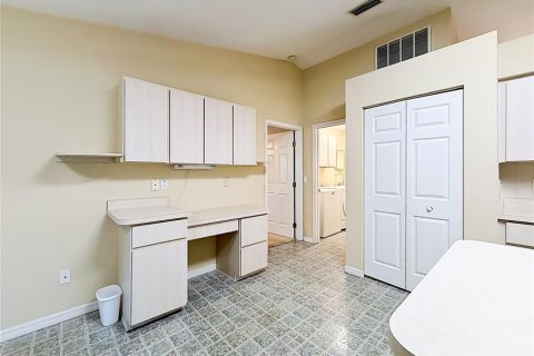 House in Ocala, Florida 3 bedrooms, 152.45 sq.m. № 2110361 - photo 27
