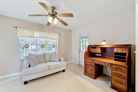 House in Ocala, Florida 3 bedrooms, 152.45 sq.m. № 2110361 - photo 19