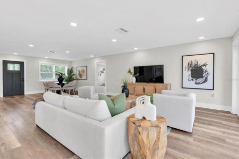 Casa en venta en Odessa, Florida, 3 dormitorios, 184.88 m2 № 1744271 - foto 9